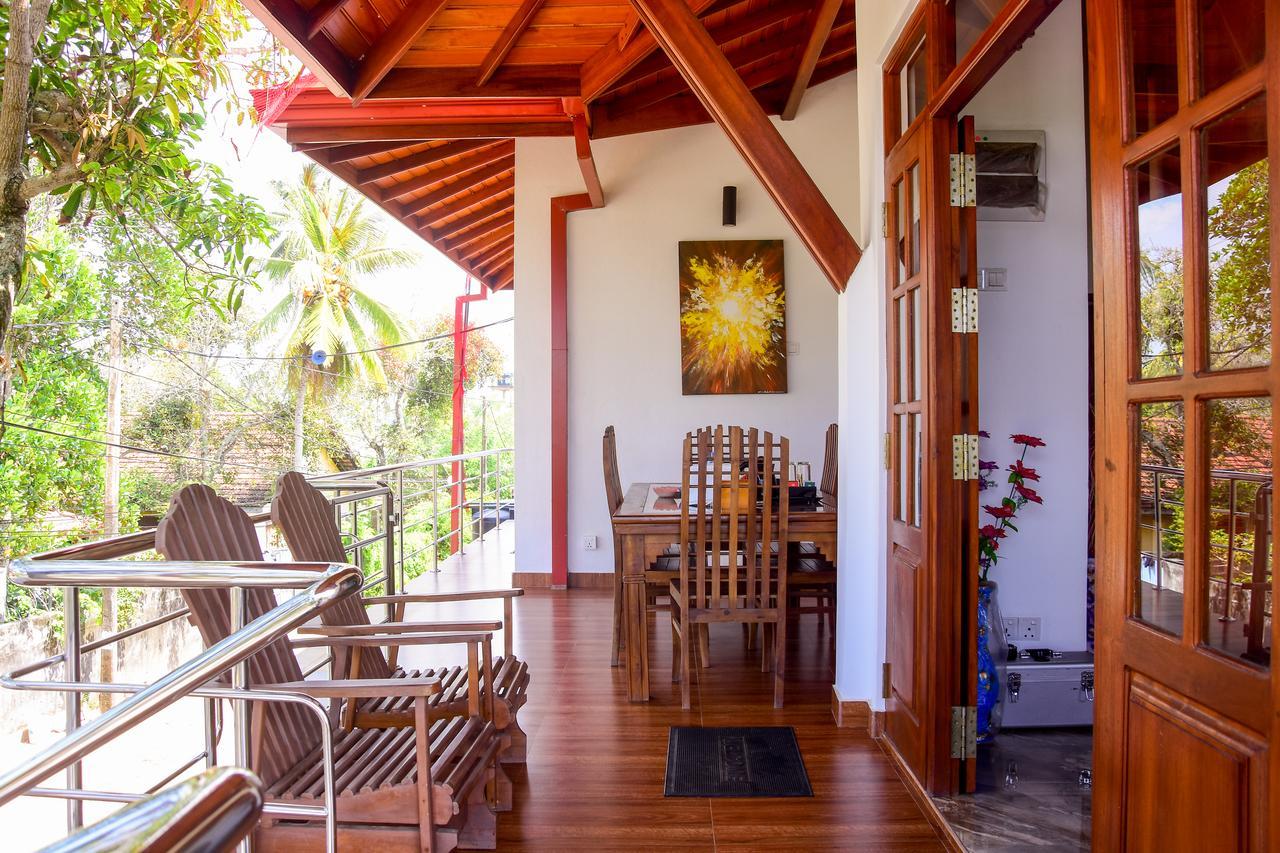 Channa Villa & Tours Bentota Exterior foto